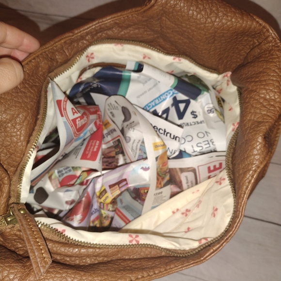 Roxy Large Hobo bag - Picture 7 of 11